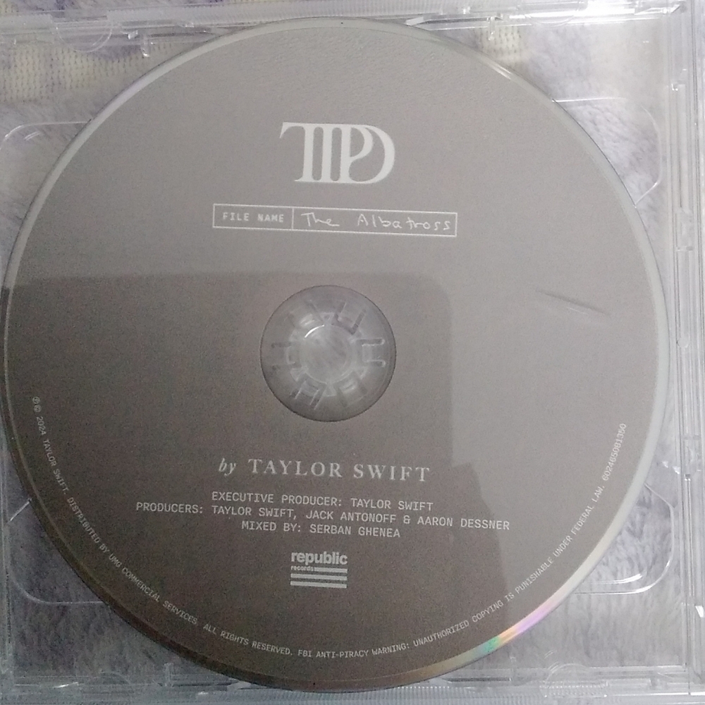 Taylor Swift TTPD Bundle CD's | New CD's, no graphics ♥ - Picture 3 of 9